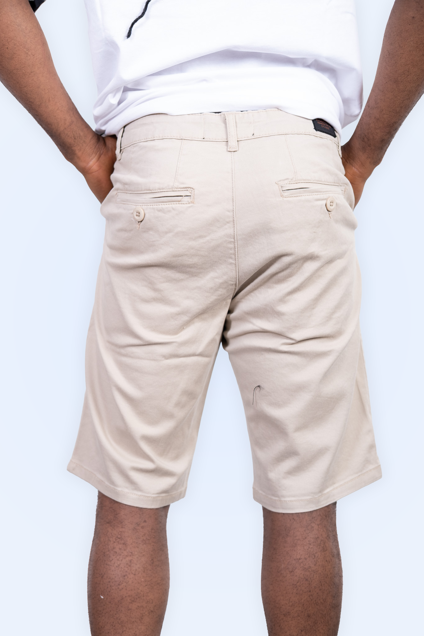 CHINO SHORTS